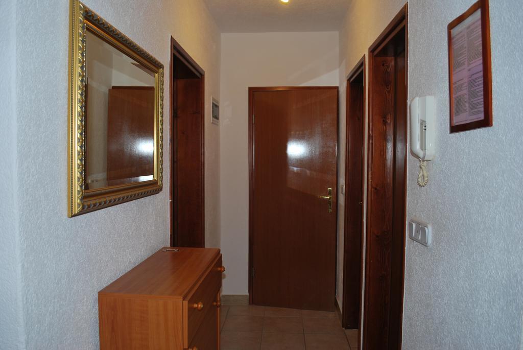 Apartments Maria Poreč Rum bild